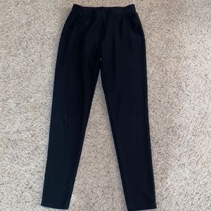 Women’s black Small/Medium size polyester/spandex skinny pants